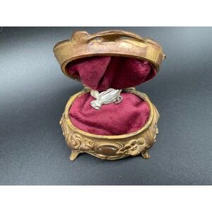Vintage‎ Sterling Silver Praying Hands Pendant Christian Chapel Religious Charm